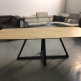 SALE - Henders & Hazel eetkamertafel ovaal Ridgefield thumbnail afbeelding 0