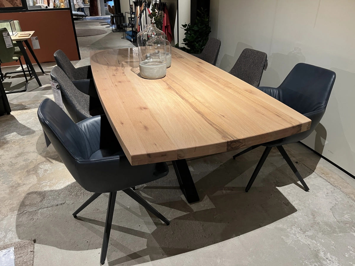 Afbeelding Henders en Hazel Tafel maestro